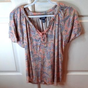 Chaps short sleeve paisley blouse. Size L.